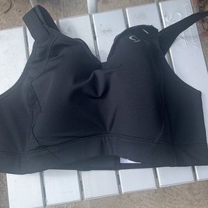 Moving Comfort Sports Bra ULTRA SUPPORTIVE!